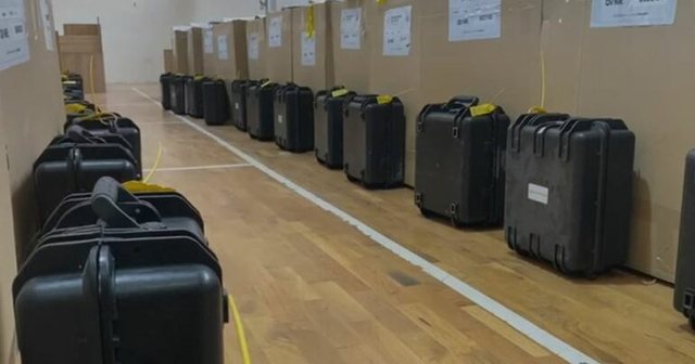 Në prani të forcave të rendit dhe KZAZ/ Mbërrijnë