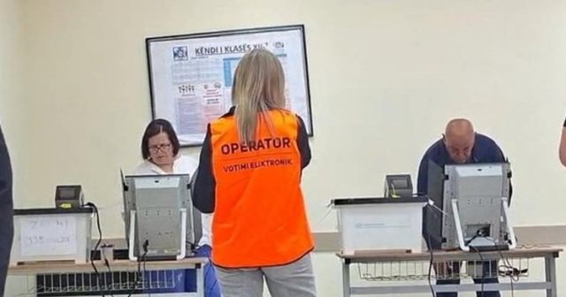 Numërohen mbi gjysma e kutive të Vorës, PD kryeson