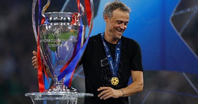 Parisi i dashuruar pas Luis Enrique, gati kontrata e re