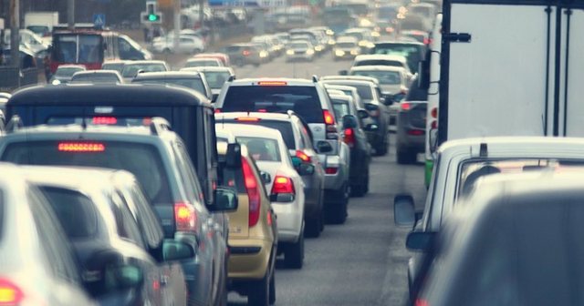 Trafik ka kudo, por Shqipëria e treta nga fundi për numrin e makinave