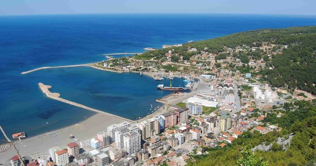 Gjendet i pajetë një trup në afërsi të Portit të