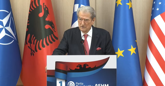 "99% e të dënuarve votojnë PS, thonë rroftë partia