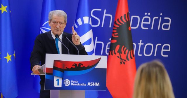 "Narkoshteti do të certifikoje farsën e tij!" Berisha: