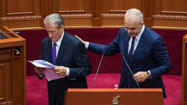 Referendum për të mos ndryshuar