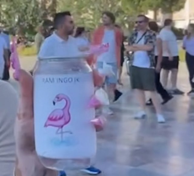 FOTO/ Influencerja ironizon kryeministrin me ‘pijen më të
