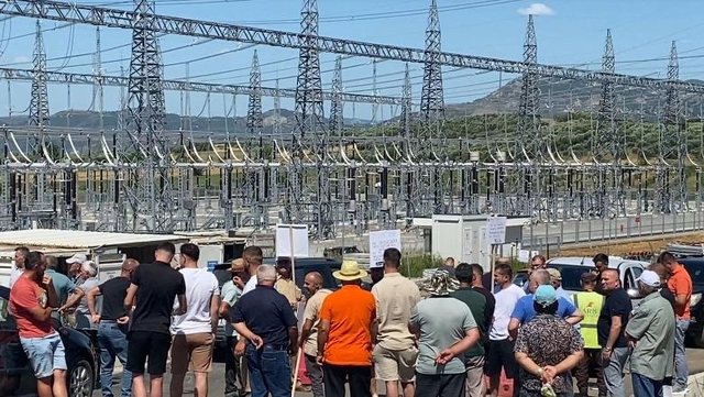 Punimet për nënstacionin elektrik shkatërrojnë rrugët,