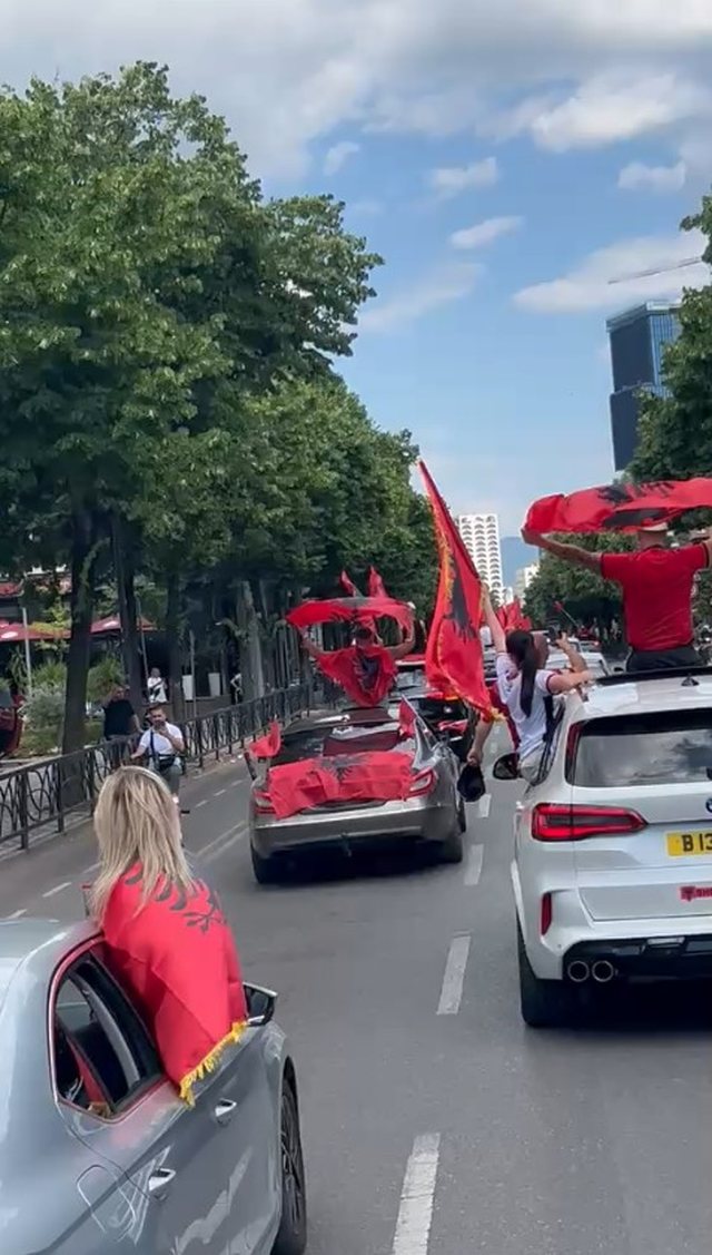 Protesta kombëtare për largimin e Ramës, mbërrijnë