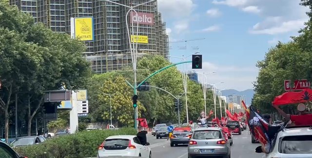 Protesta kombëtare për largimin e Ramës, mbërrijnë