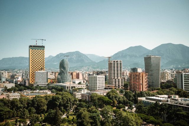 Raporti/ Tirana m&euml; e shtrenjta n&euml; Europ&euml; p&euml;r qytetar&euml;t