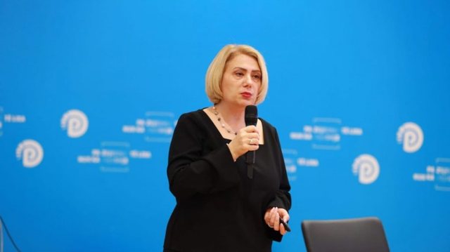 'Tezat dekonspirohen dhe notat manipulohen'/ Skandali i Maturës