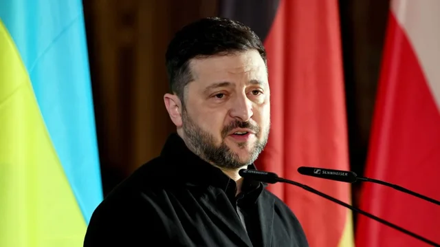 Zelensky: Rusia i ka shtyr&euml; afatet e saj p&euml;r pushtimin e Donbasit 15