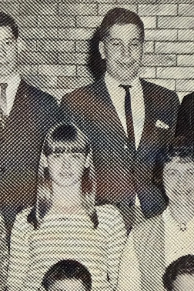 Gazeta amerikane hedh drit&euml; mbi f&euml;mij&euml;rin&euml; e pedofilit