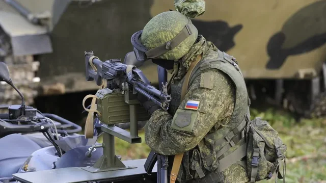 Si po e ndihmon Kina Rusin&euml; n&euml; luft&euml;n kund&euml;r Ukrain&euml;s?