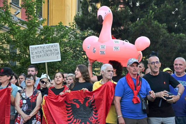 ‘Der Standard’: Aktivistët e të drejtave të njeriut