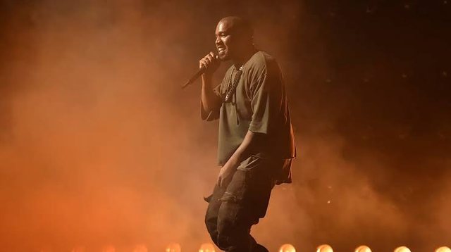 Bileta falas për Kanye West? Mesazhet që po qarkullojnë në
