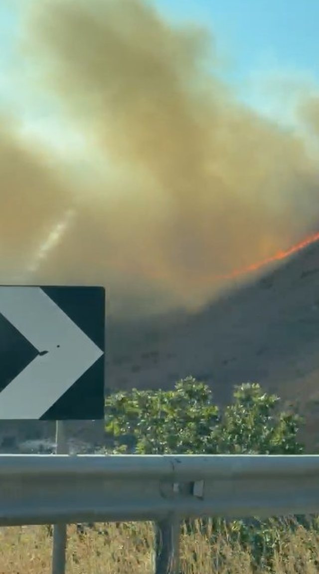 Zjarr në Llaman të Himarës, flakët përhapen në