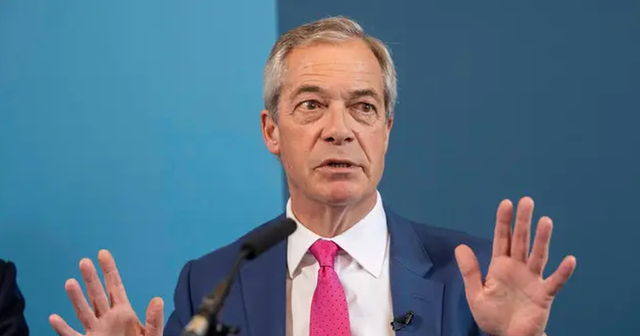 Sunday Times: Farage nën akuzë për përfitime të