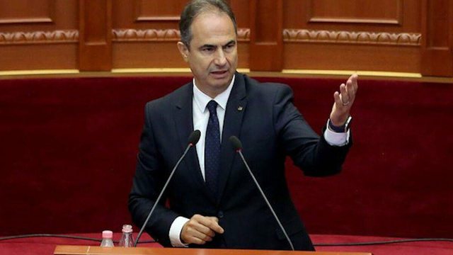 Bo&ccedil;i k&euml;rkon zgjatjen e mandatit t&euml; Komisionit t&euml;