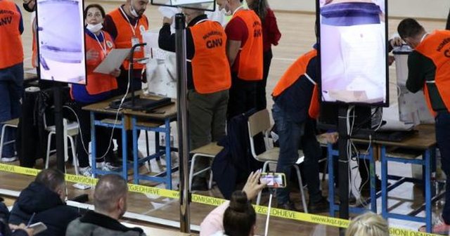 Numërohen 138 kuti nga 275 në Berat, PS në avantazh, PD merr 30%