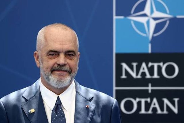 “Rama manipuloi me shpenzimet për NATO-n?”/ “De