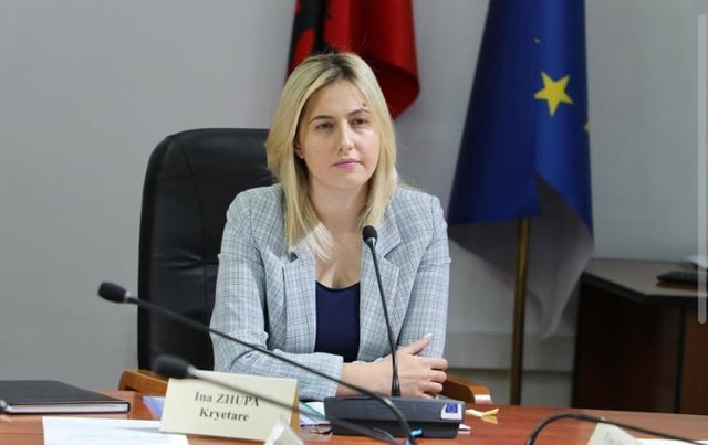 “S’do t’ia dalin të heshtin gazetarët, News24