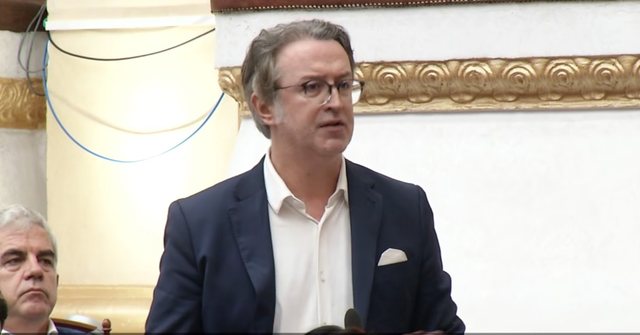 Protestat, Alizoti-qeverisë: Partinë nënë tuaj e hoqi rruga,