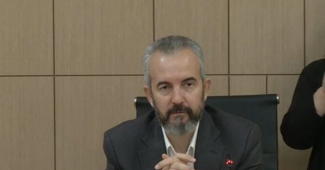 "Është përcaktim ligjor, votimi mbyllet në orën