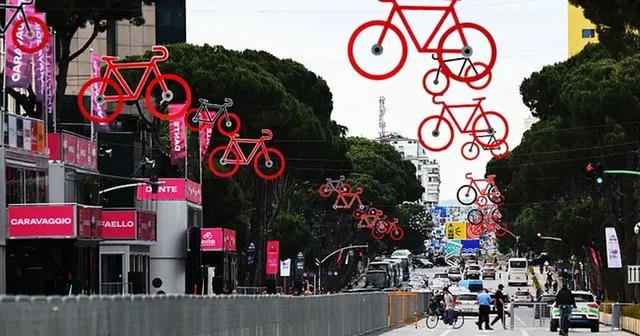 Giro d&#039;Italia në Shqipëri/ Drejtuesit të ekipeve në