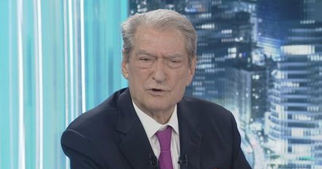 "Pëllumb Gjoka thotë se Rama na ka premtuar se do ta shkrijë