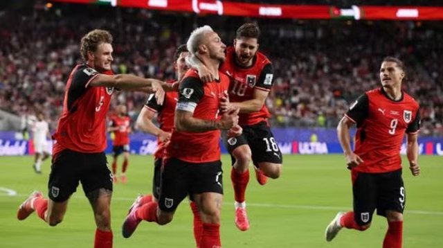 Austria e Rangnik nuk gabon n&euml; start, merr fitoren q&euml; i mungonte prej