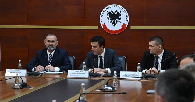"Rekomandimet e qeverisë të diskutueshme!" Manja i