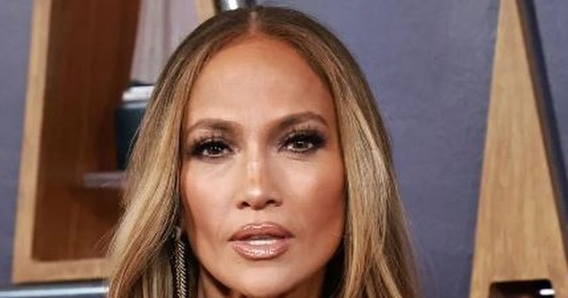 “Duhet të kesh lindur këtu”/ Deklarata e Jennifer Lopez