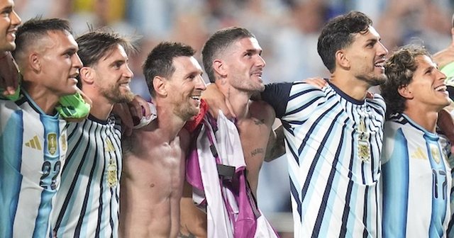 Argjentin&euml;-Angli dhe Franc&euml;-Spanj&euml;, gjysm&euml;finale luksoze