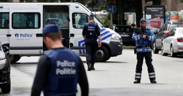 Kryen 7 vjedhje me vlerë 2 milionë euro në Francë, policia