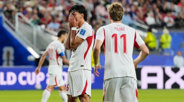 E pazakont&euml;, Turqia i k&euml;rkon zyrtarisht FIFA-s t&euml; riluaj&euml;