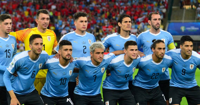 Jo gabim, por histori! Si i fitoi Uruguaji dy yjet shtes&euml; n&euml;