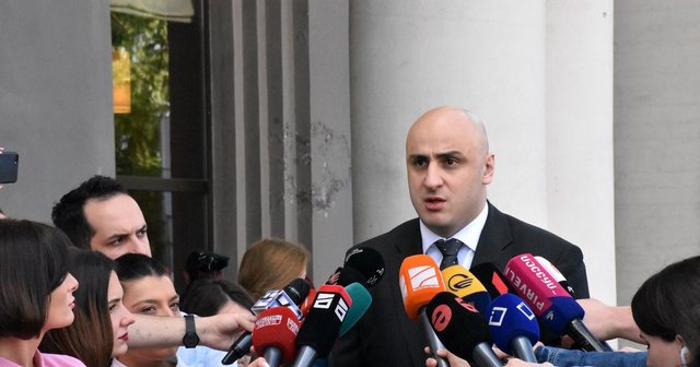 Arrestimi i dytë brenda një muaji i kritikëve të