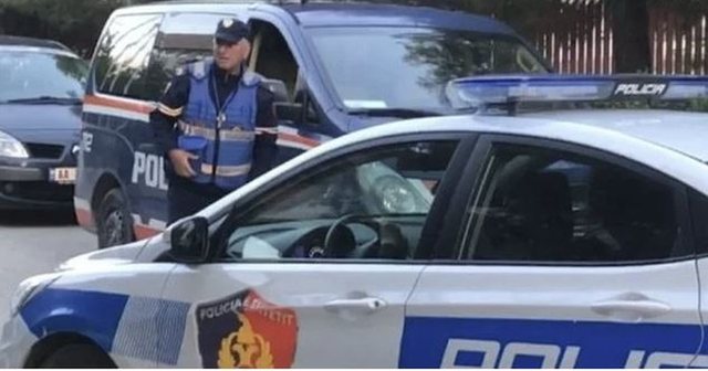 Sulmohet polici n&euml; Tiran&euml;, p&euml;rfundon n&euml; spital me plag&euml;