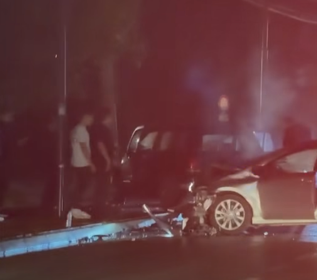 Aksident n&euml; Kosov&euml;, plagosen 5 persona, mes tyre dhe dy efektiv&euml;