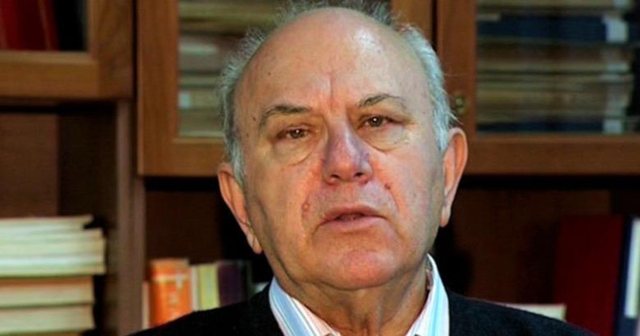Ndahet nga jeta akademiku Emin Riza, studiuesi i shquar i trash&euml;gimis&euml;
