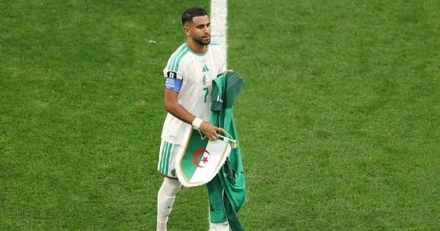 Pas 119 ndeshjesh,  Riyad Mahrez i jep lamtumir&euml;n Komb&euml;tares s&euml;