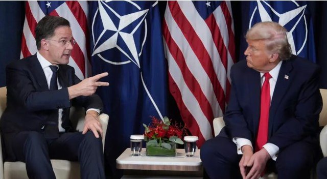 Mark Rutte sot n&euml; Sht&euml;pin&euml; e Bardh&euml;, synon t&euml;