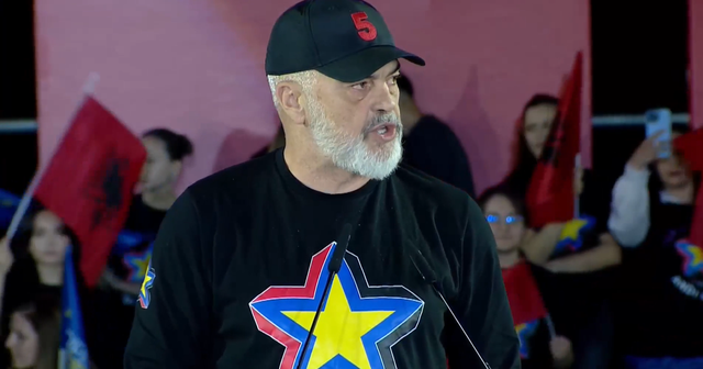 "Kundërshtarët nuk na mundin dot me votë!" Rama në