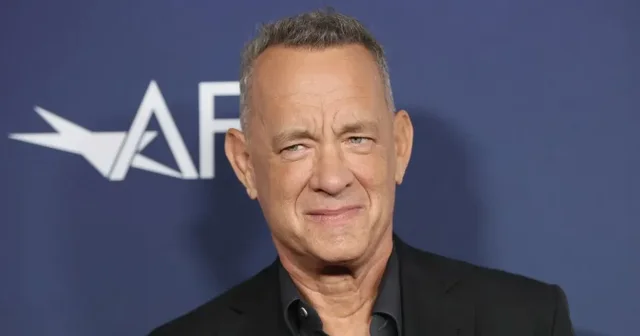 Tom Hanks rikthehet në skenën e teatrit të Nju Jorkut, do të