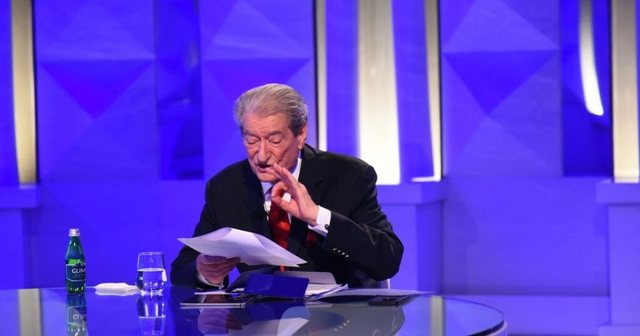 "Zarfat u mbushën në Shqipëri"/ Berisha: Diaspora farsa