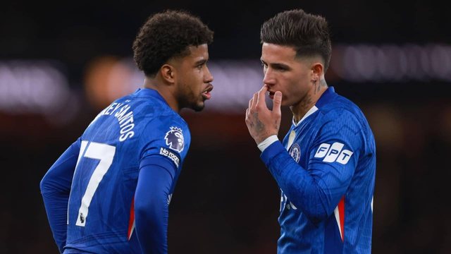 Transferim i papritur n&euml; Premier League, Manchester United blen p&euml;r 50