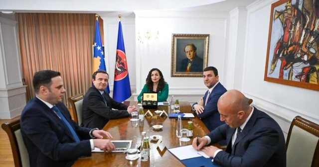 S’ka përparim në zhbllokimin e ngërçit në
