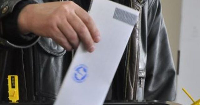 Num&euml;rohen 40% e votave me post&euml;/ Vet&euml;vendosje merr 70% t&euml;
