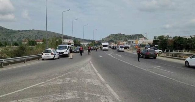 Përplasi për vdekje këmbësorin në aksin