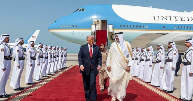 Analiza e Politico: A po e blen Katari miqësinë e Trumpit me një